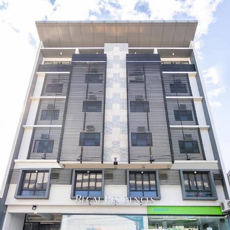 Oyo 136 Regal Residences Quezon City Ngoại thất bức ảnh