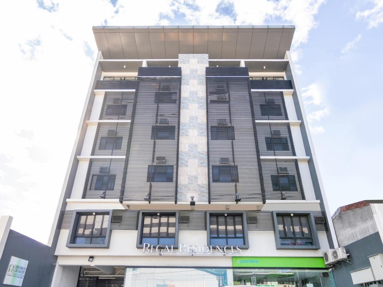 Oyo 136 Regal Residences Quezon City Ngoại thất bức ảnh