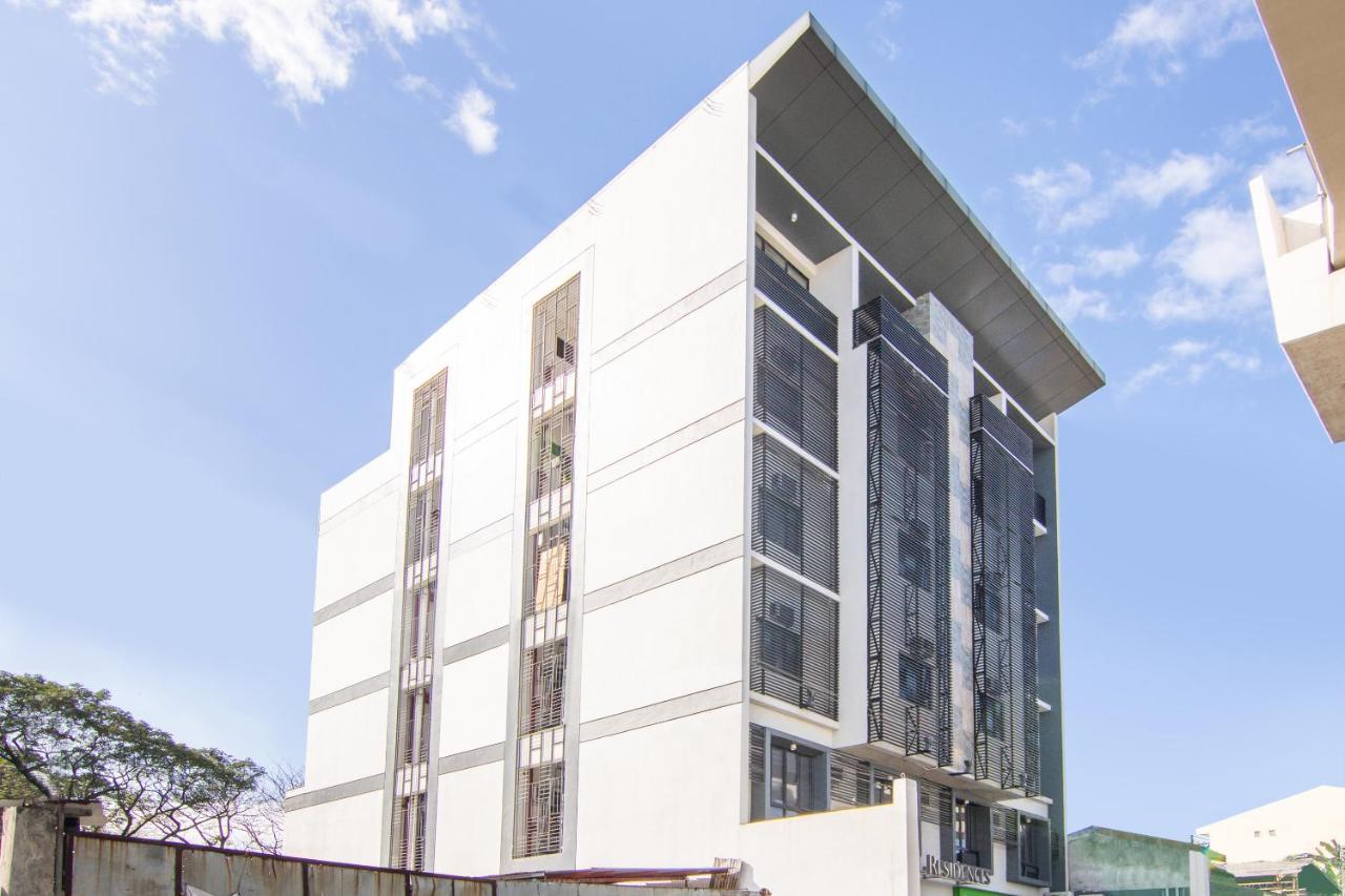 Oyo 136 Regal Residences Quezon City Ngoại thất bức ảnh